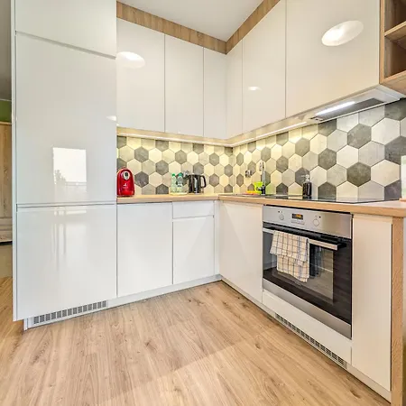 Riverwalk Charming By Bookinghost * Wrocław